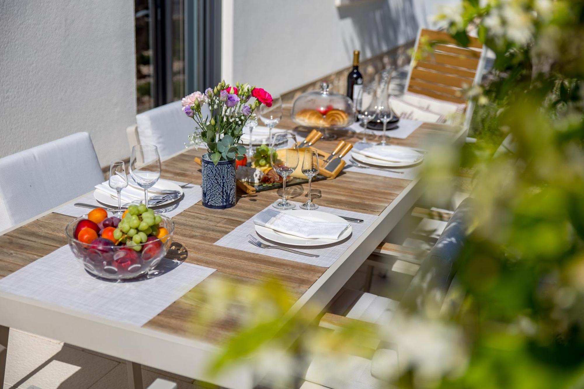 Luxury Apartment Hyperion With Private Pool And Garden Murter Ngoại thất bức ảnh