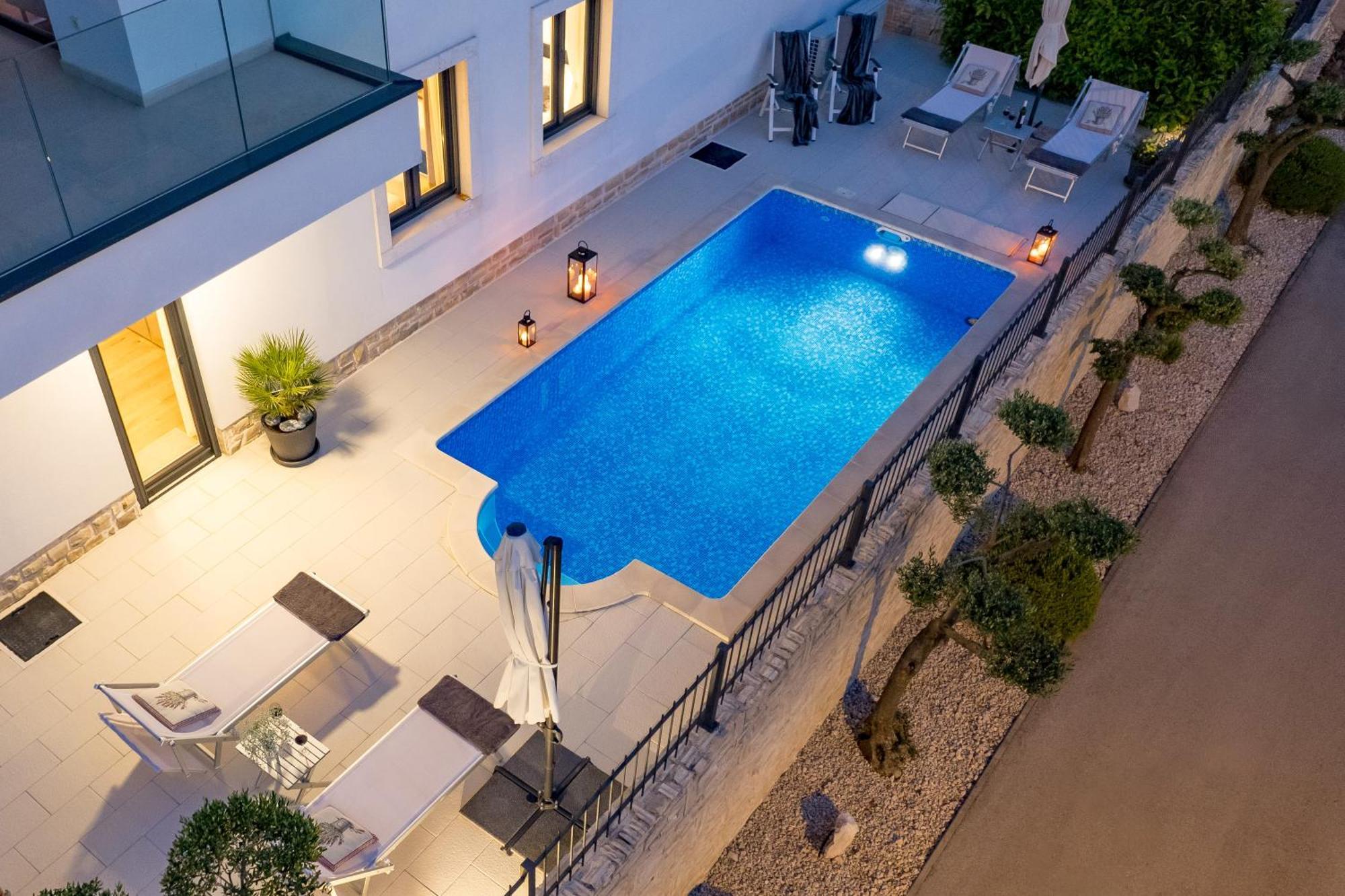 Luxury Apartment Hyperion With Private Pool And Garden Murter Ngoại thất bức ảnh
